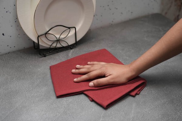 RED MARROON - Image 3